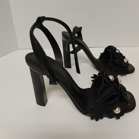 Mercedes Castillo Bellisa high heel *NWOB w defect - Picture 5 of 12